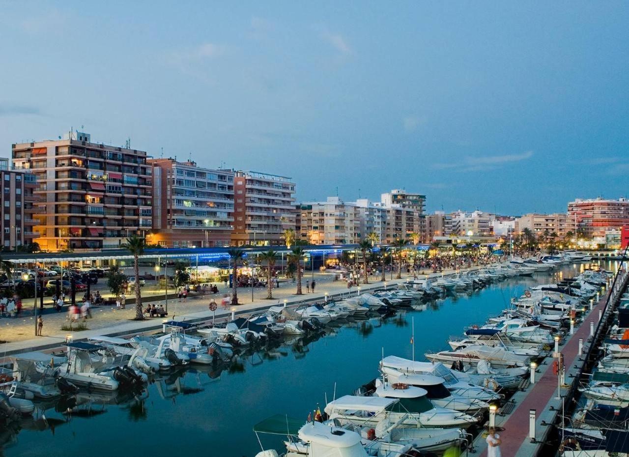 Pet Friendly - Apartamento Centrico Y Cerca De La Playa Santa Pola Luaran gambar